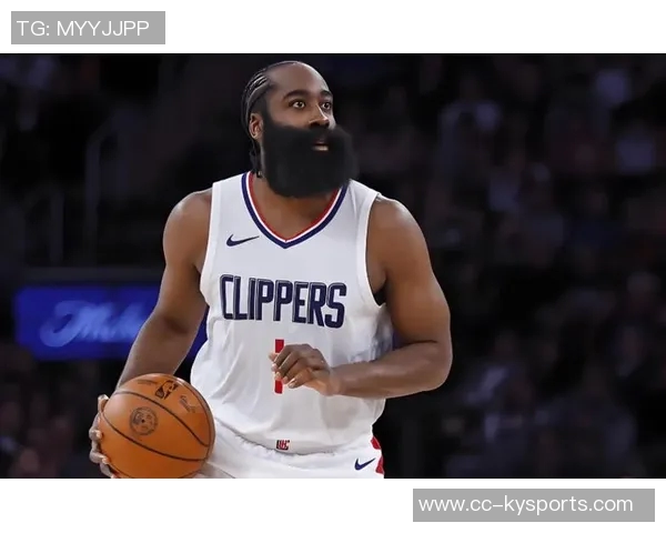 哈登赞范甘迪定制文化衫展现疯狂热情全力支持球队 哈登赞范甘迪定制文化衫展现疯狂热情全力支持球队