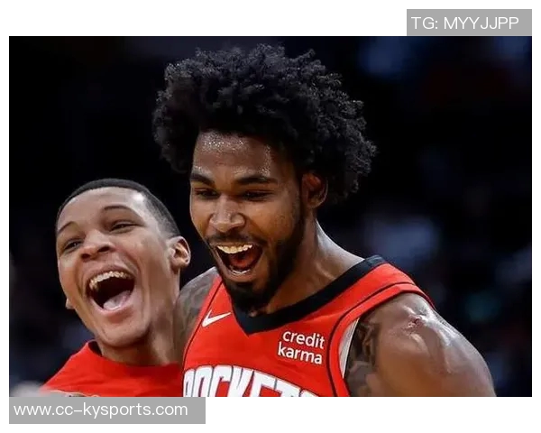 伊森称赞狄龙智谋出众自己将努力向其学习提升球技 伊森称赞狄龙智谋出众自己将努力向其学习提升球技