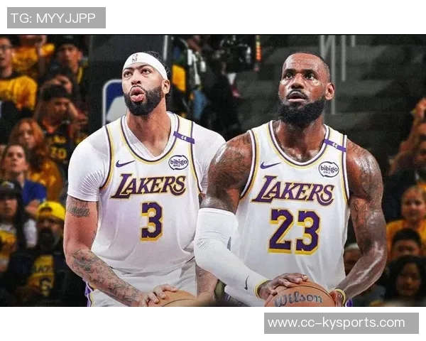 湖人新更衣室揭秘詹姆斯柜内浓眉球衣悬挂引发球迷热议