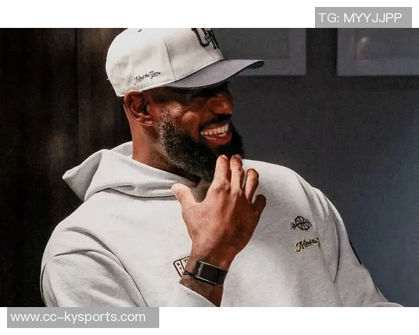 巴克利称詹姆斯为历史第三人不忍目睹其职业生涯末期的挣扎与困境