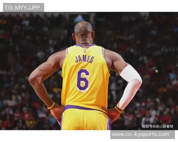 詹姆斯称赞卡鲁索:每支球队都需一位懂得成功与逆境的平稳者 詹姆斯称赞卡鲁索:每支球队都需一位懂得成功与逆境的平稳者